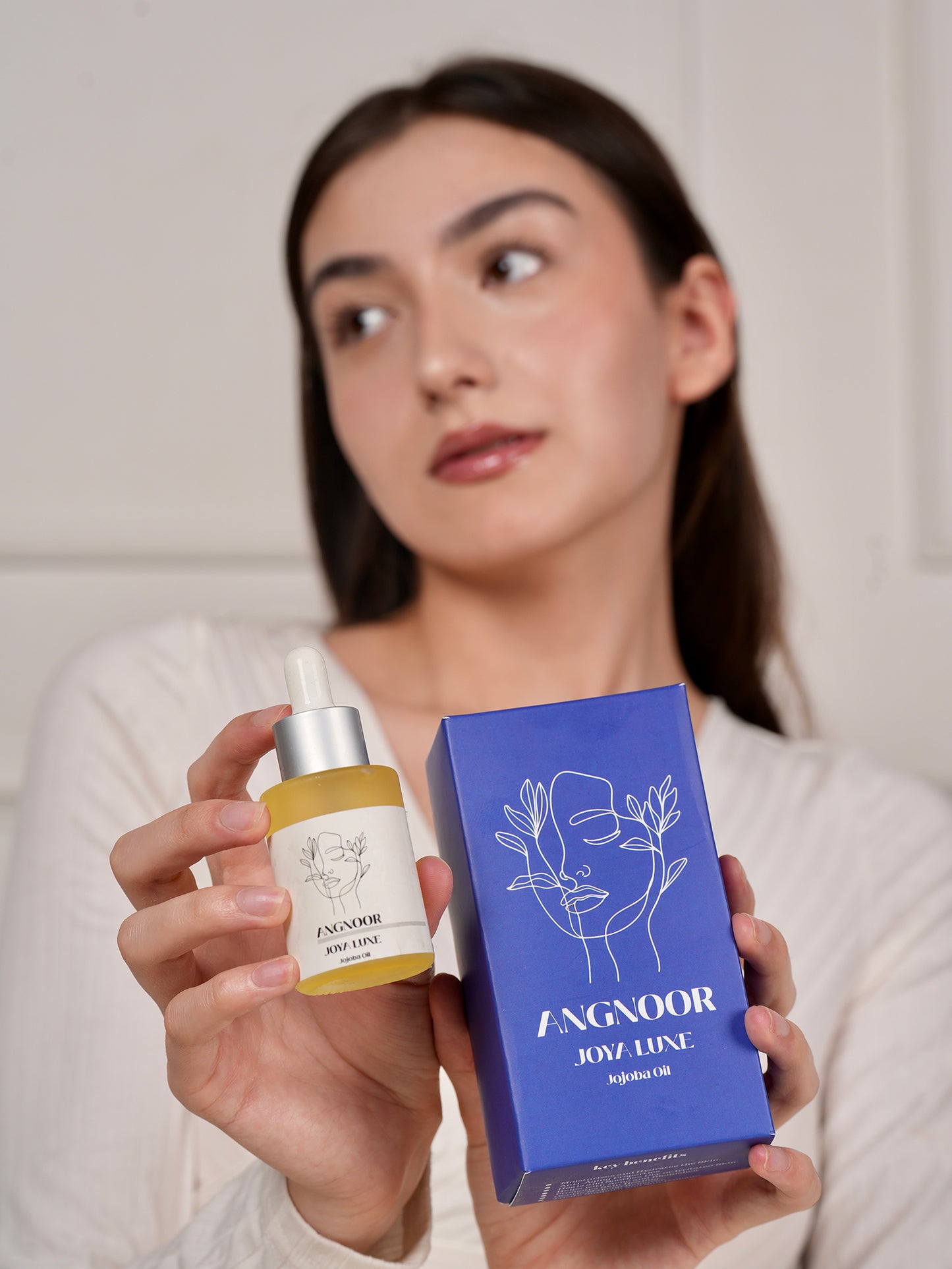 Joya Luxe - 100% Pure Jojoba Face Oil